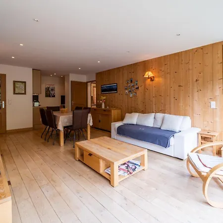 Bright - Near Mont Blanc Apartment *