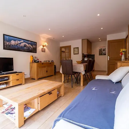 Apartment Bright - Near Mont Blanc Chamonix