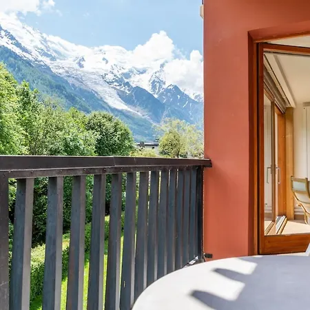 Bright - Near Mont Blanc Apartment